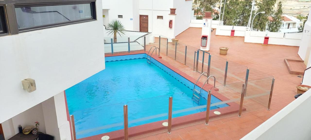 Los Cristianos Apartment, 1 Bedroom Wifi Free & Big Terrace المظهر الخارجي الصورة